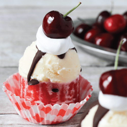 fresh fruit and yogurt cupcakes