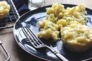 Cauliflower Mac and Cheese Bites