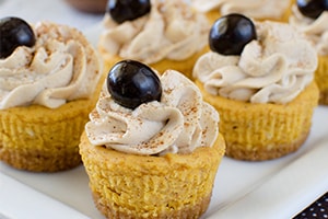 Pumpkin Spice Latte Cheesecake Bites