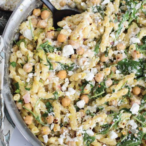 Chickpea pasta with feta