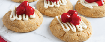 cheesecake stuffed cookies