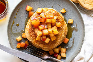 Apple Cinnamon Pancakes