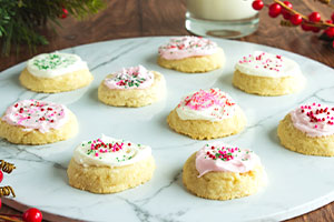 Cream Cheese Meltaway Cookies