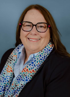 Headshot of Sharon Maynard, Nutrition Science & School Wellness Manager at American Dairy Association Mideast